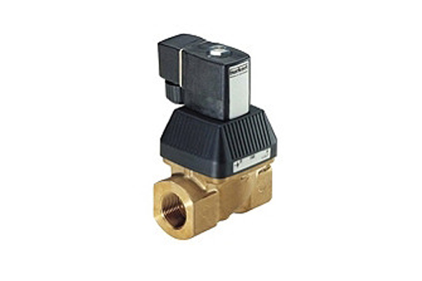 Burkert Type 6213 Solenoid Valve for Liquids